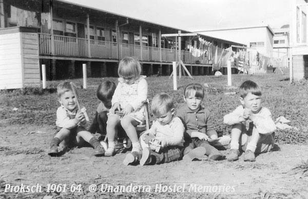 Proksch_unanderra-hostel_1